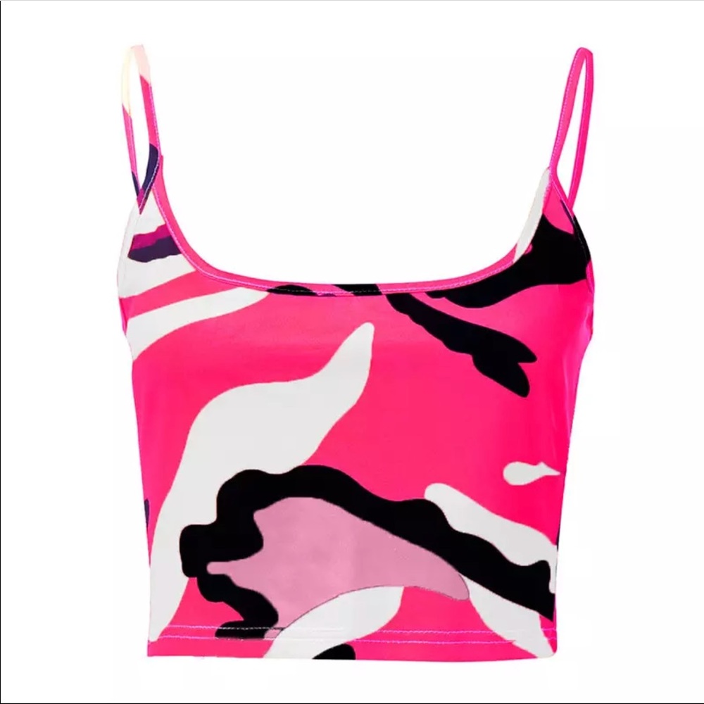 Pink Camo crop top 💖💖